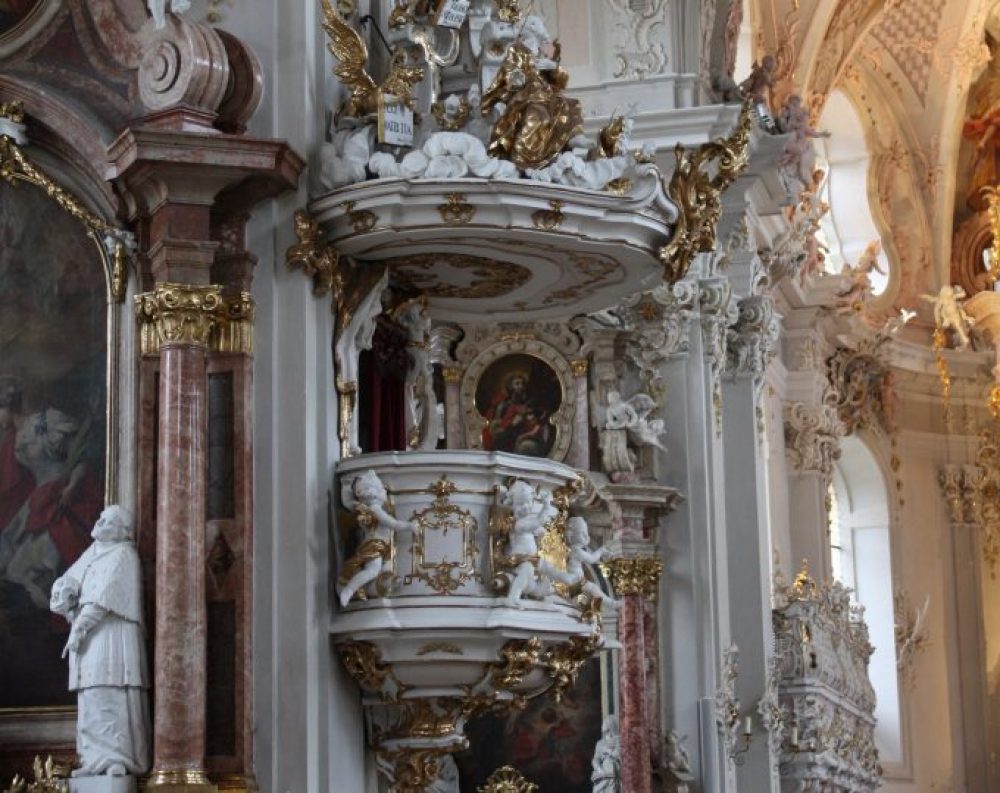 Rococo design - Wilten Abbey Basilica