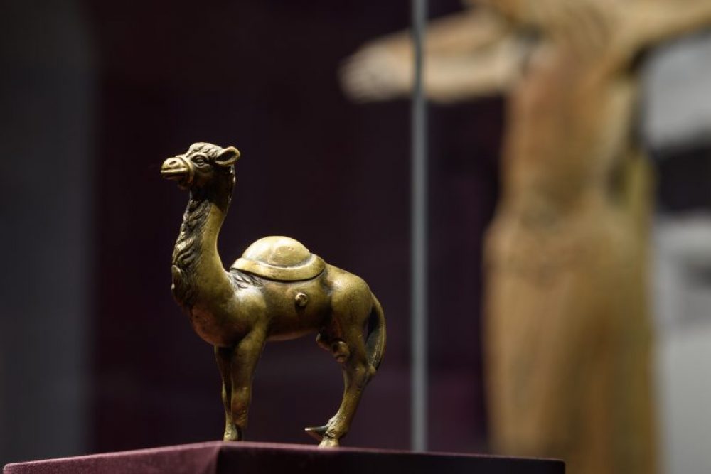 Cammello di bronzo, in mostra al Ferdinandeum, Foto © TLM / Wolfgang Lackner