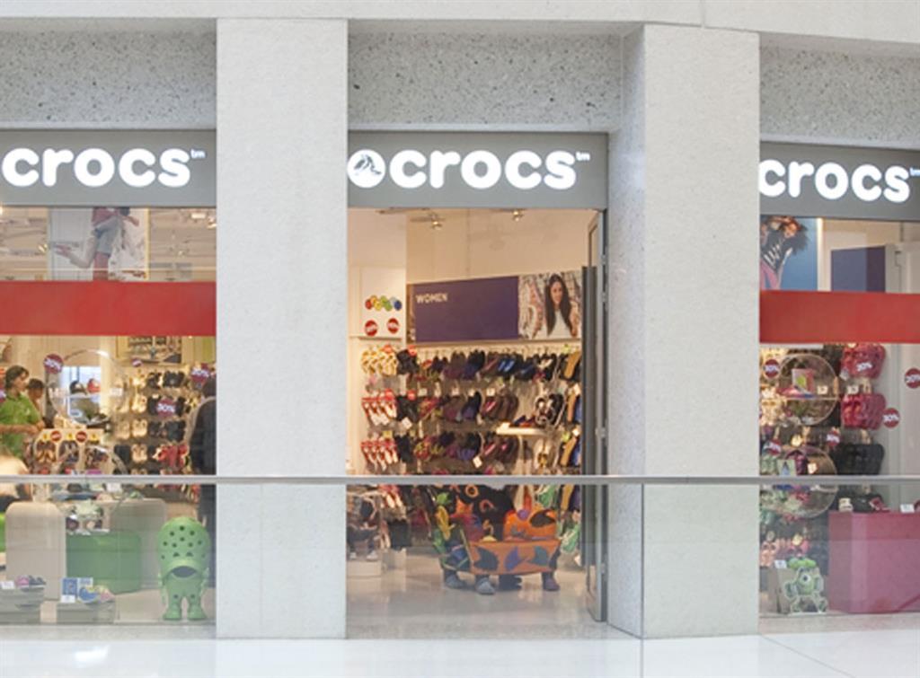 crocs packages mall